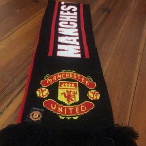 New* Manchester United scarf